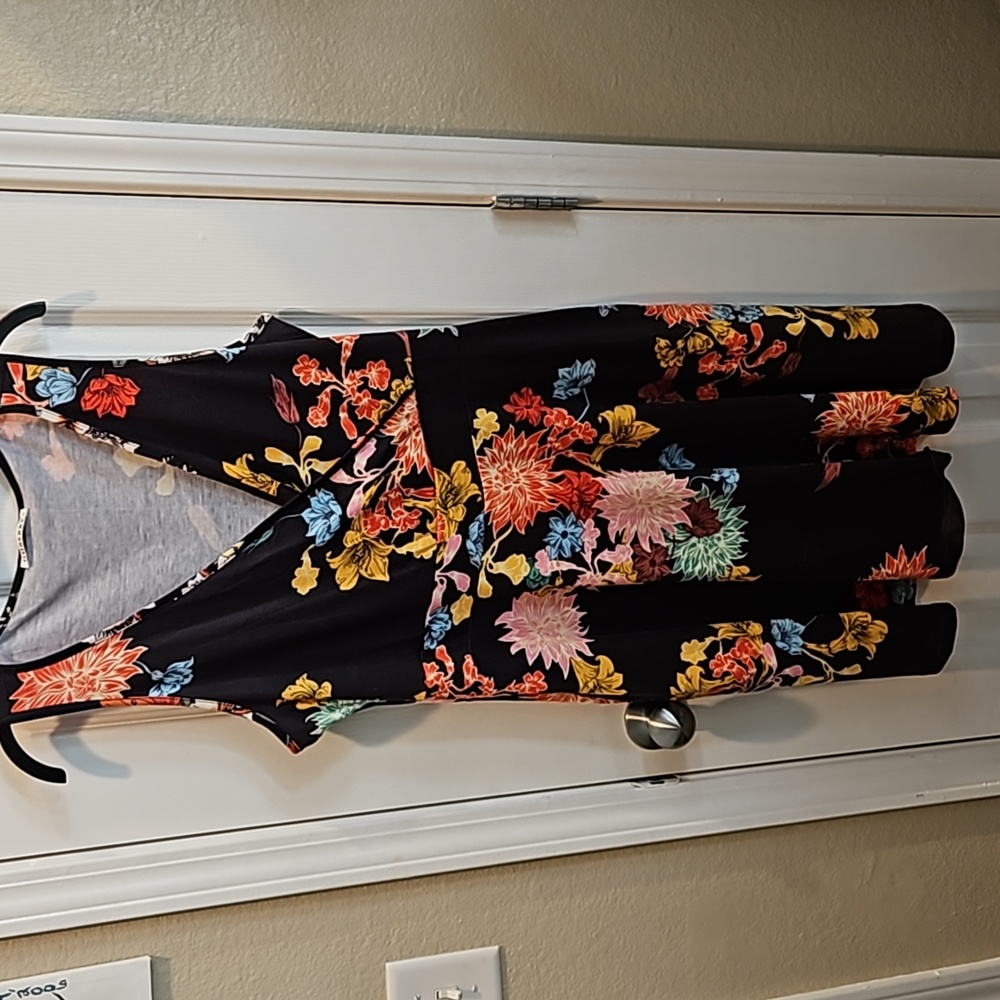 Guberry floral summer dress size L